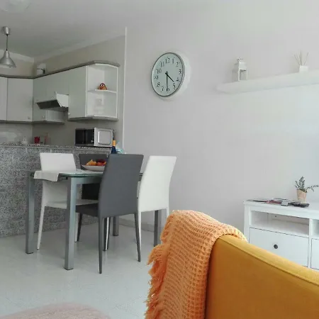 Montana Roja Apartment El Medano (Tenerife)